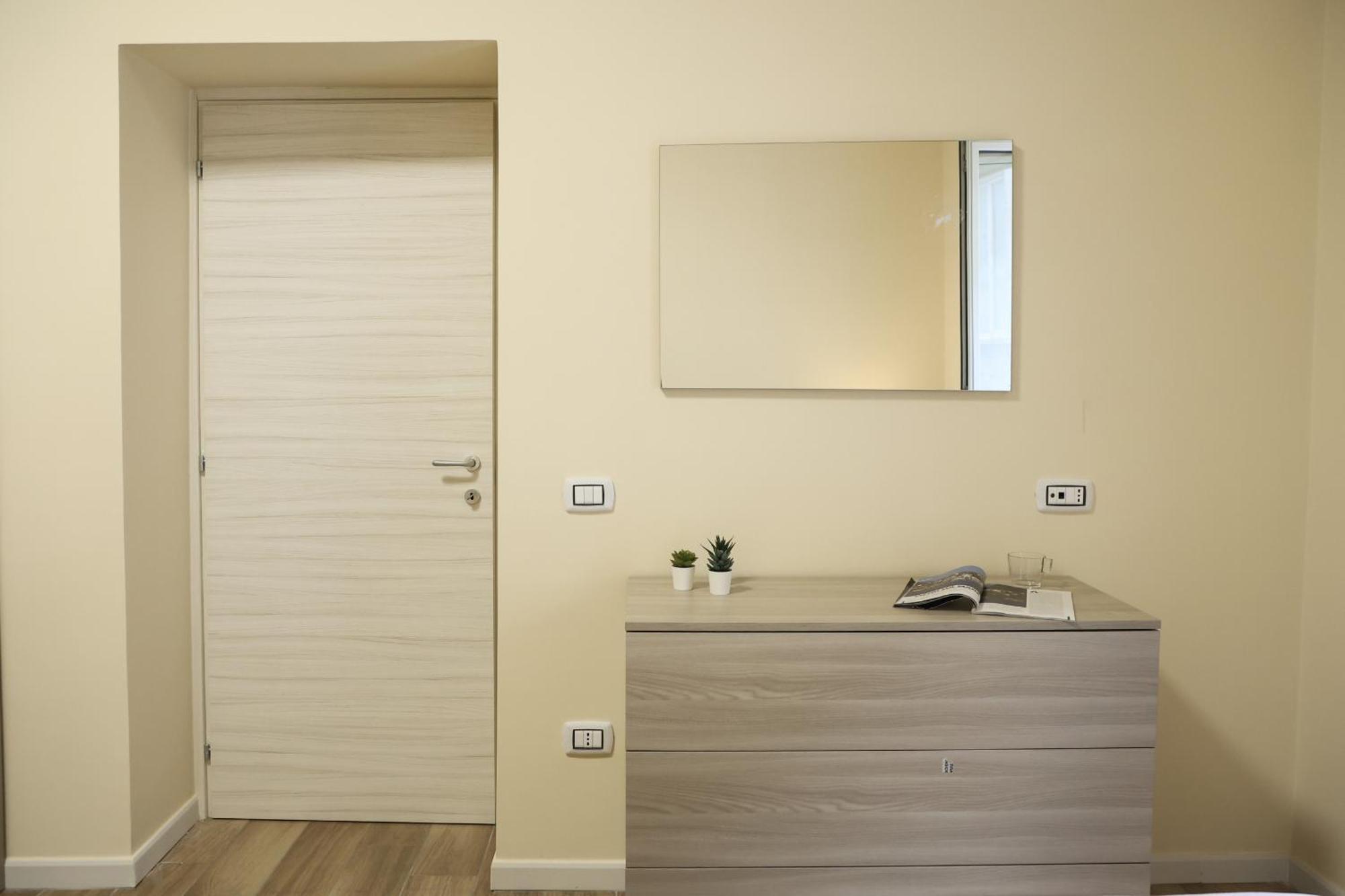 נאפולי King Ladislao Apartment By Wonderful Italy מראה חיצוני תמונה