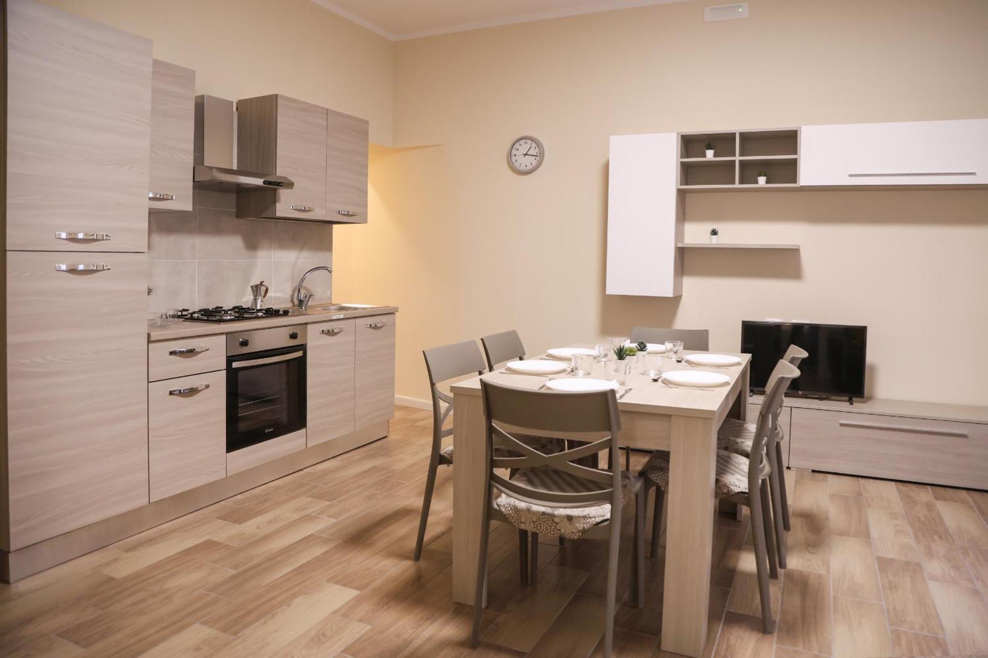 נאפולי King Ladislao Apartment By Wonderful Italy מראה חיצוני תמונה