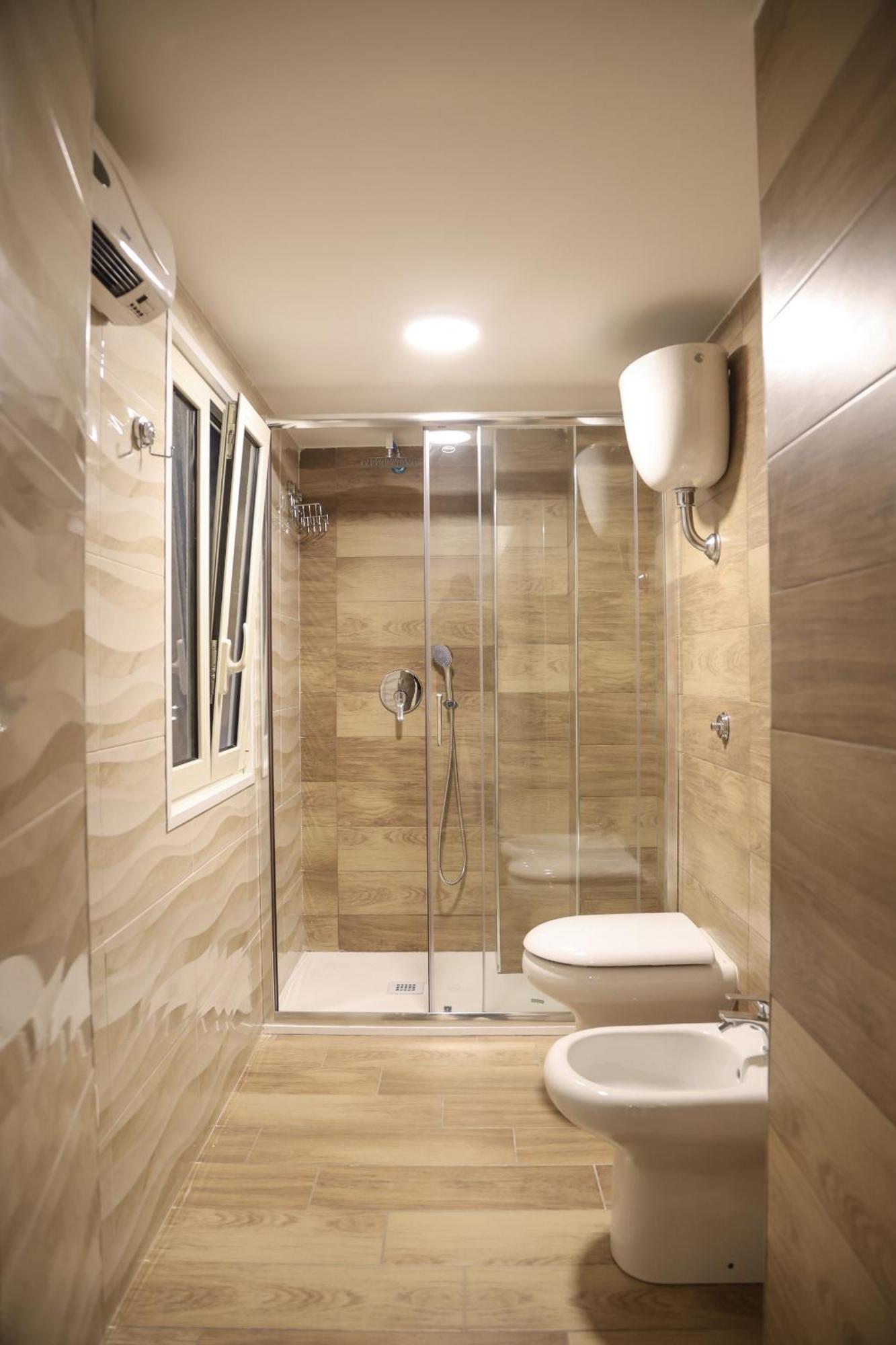 נאפולי King Ladislao Apartment By Wonderful Italy מראה חיצוני תמונה
