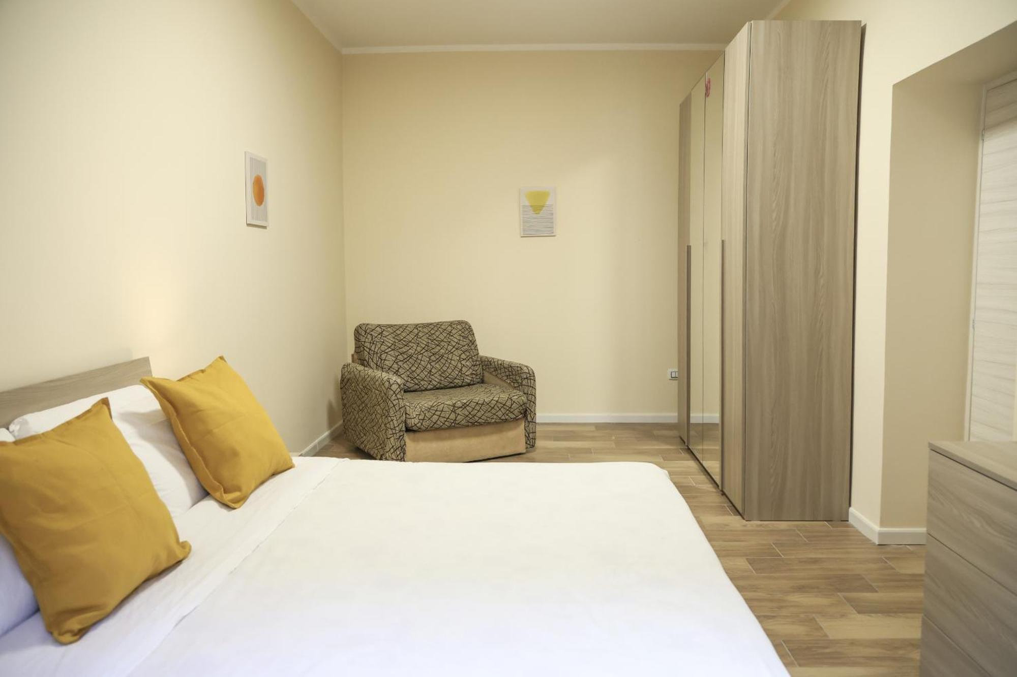 נאפולי King Ladislao Apartment By Wonderful Italy מראה חיצוני תמונה