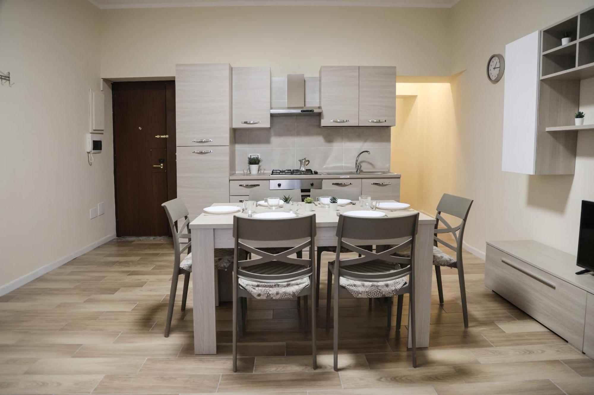 נאפולי King Ladislao Apartment By Wonderful Italy מראה חיצוני תמונה