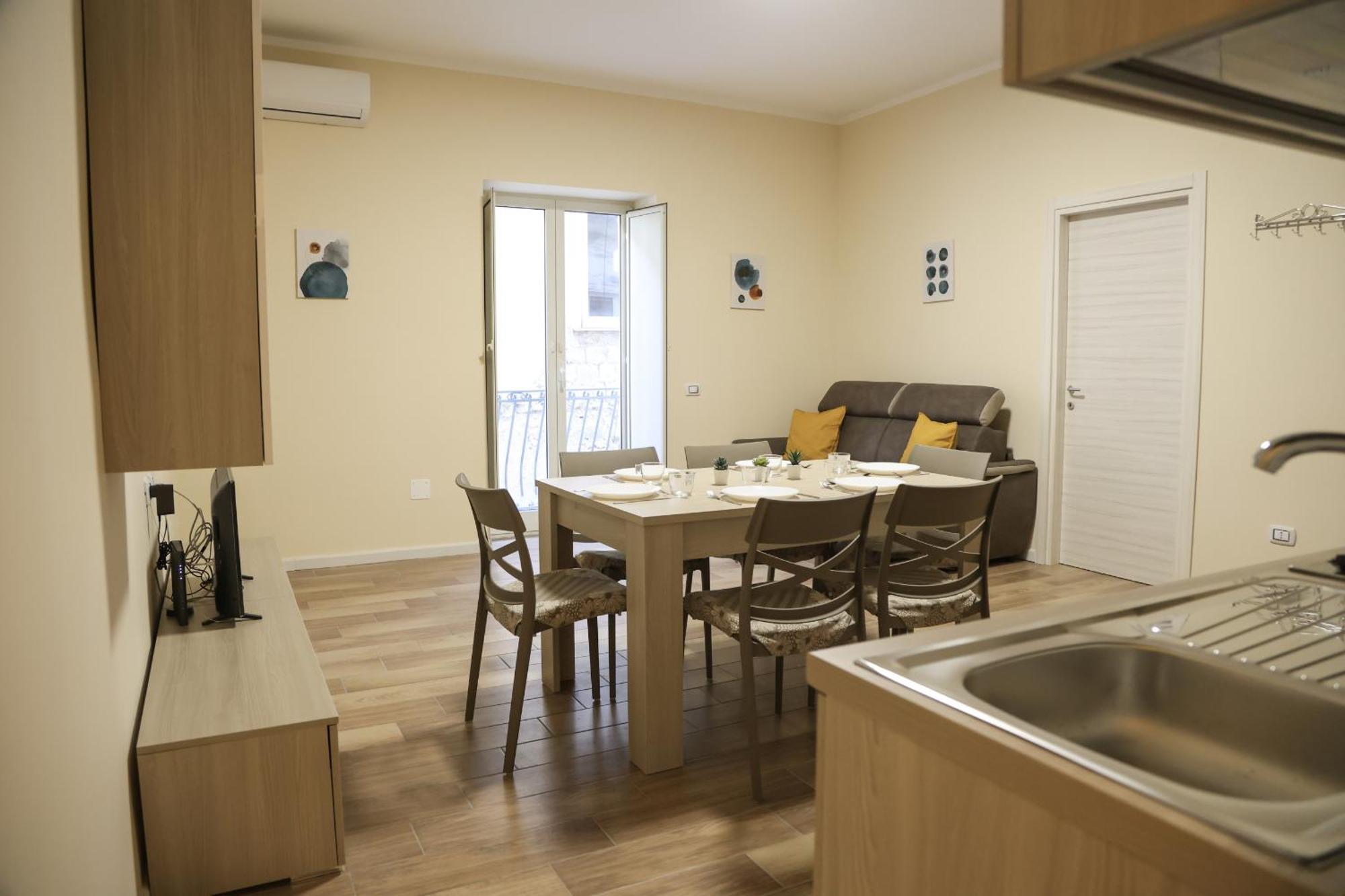 נאפולי King Ladislao Apartment By Wonderful Italy מראה חיצוני תמונה